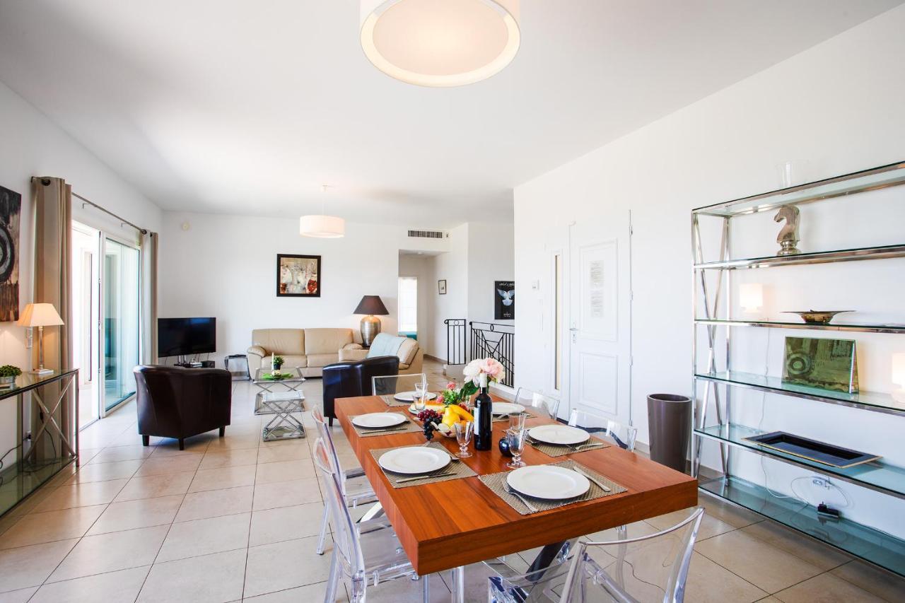 Vinaigrier Hills Vi3086 By Riviera Holiday Homes นีซ ภายนอก รูปภาพ
